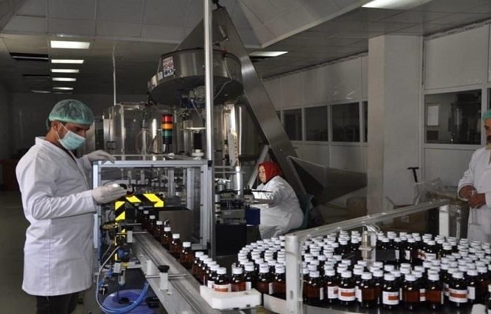 المصانع العراقية تستعد لتوفير جميع الأدوية السرطانية بالتعاون مع شركات عالمية