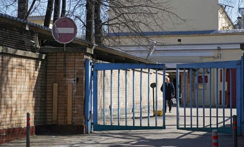 حادثة احتجاز رهائن في سجن فولغوغراد: تقارير عن ضحايا وإصابات