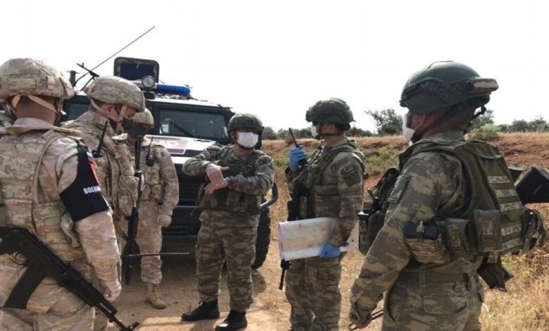 روسيا وتركيا تنفذان دوريات مشتركة في شمال شرق سوريا