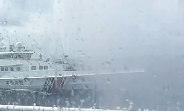 تصاعد التوترات البحرية بين الفلبين والصين بعد حادثة صدم سفينة