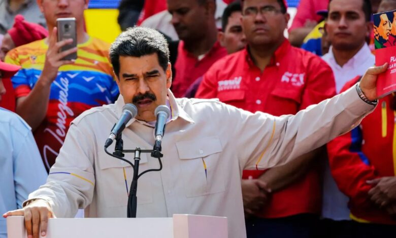 الولايات المتحدة تستعيد طائرة مادورو وتثير الجدل حول العقوبات