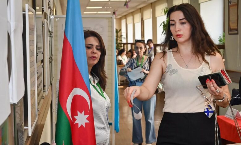 الحزب الحاكم في أذربيجان يحقق انتصارًا ساحقًا في الانتخابات البرلمانية المبكرة