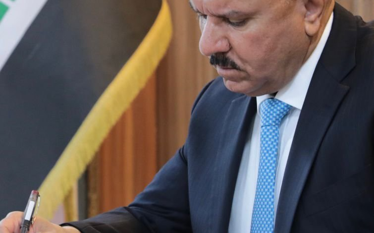 الشمري يكرم منتسبي الداخلية المشاركين بتأمين تعداد السكان