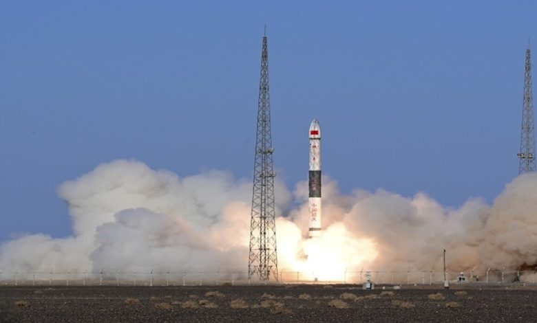 إطلاق الصين قمرين صناعيين لتعزيز قدرات المراقبة البصرية