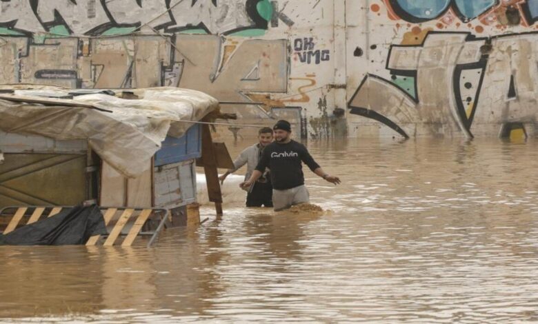 كارثة فيضانات فالنسيا: 98 قتيلاً وفرق الإنقاذ تعمل على قدم وساق