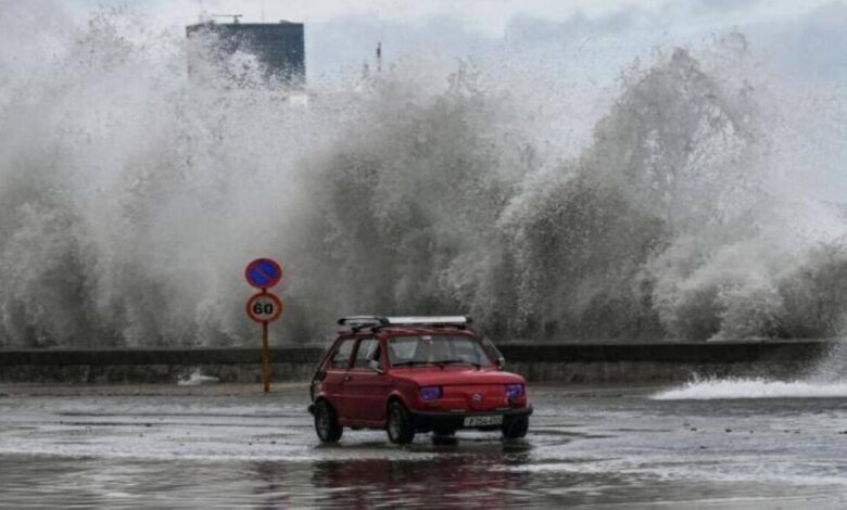 ارتفاع ضحايا إعصار أوسكار في كوبا إلى ثمانية قتلى ومفقودين