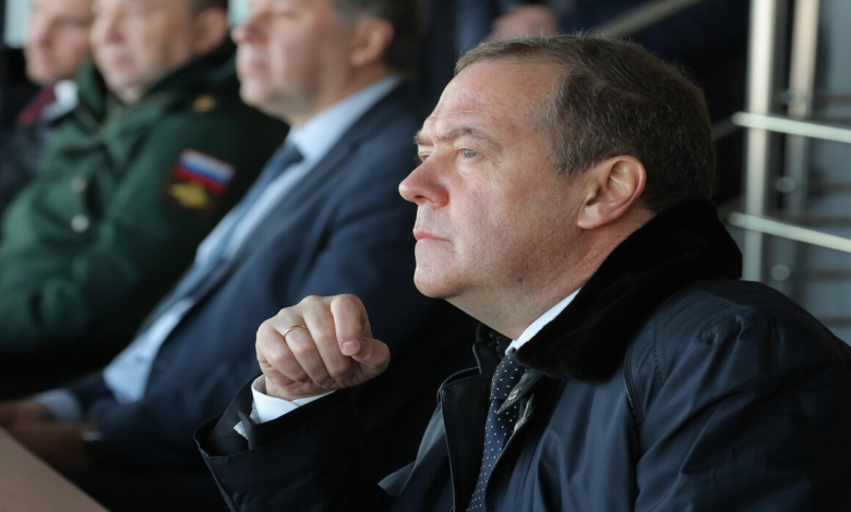 مدفيديف: عواقب وخيمة على كييف بعد مقتل القائد العسكري الروسي