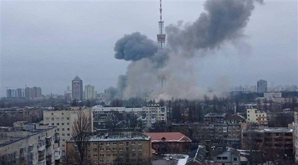 انفجارات تهز كييف وسط تحذيرات من هجوم صاروخي روسي