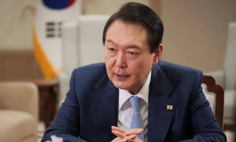 دعوات لتوقيف الرئيس الكوري الجنوبي المعزول بسبب الأزمات السياسية