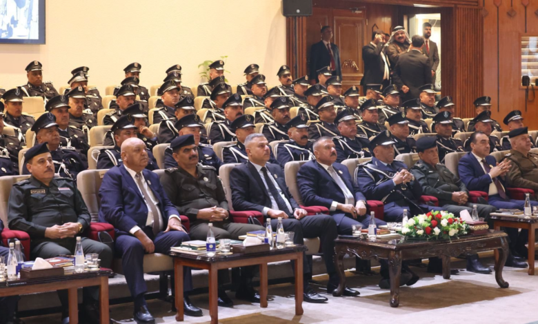 تعزيز العمل الإلكتروني: وزير الداخلية يواجه الفساد والروتين