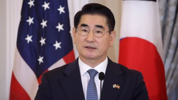 استقالة وزير الدفاع الكوري الجنوبي وسط دعوات للمحاسبة