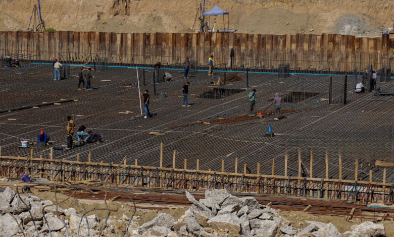 حملة عمرانية شاملة في ذي قار: مطار الناصرية و105 مدارس نموذجية