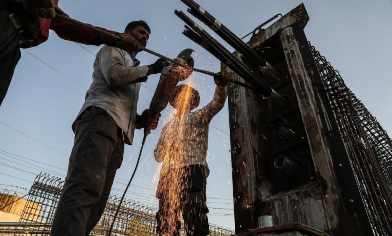 وزارة الإعمار: 200 مشروع لتحسين البنى التحتية وخدمات الصرف الصحي