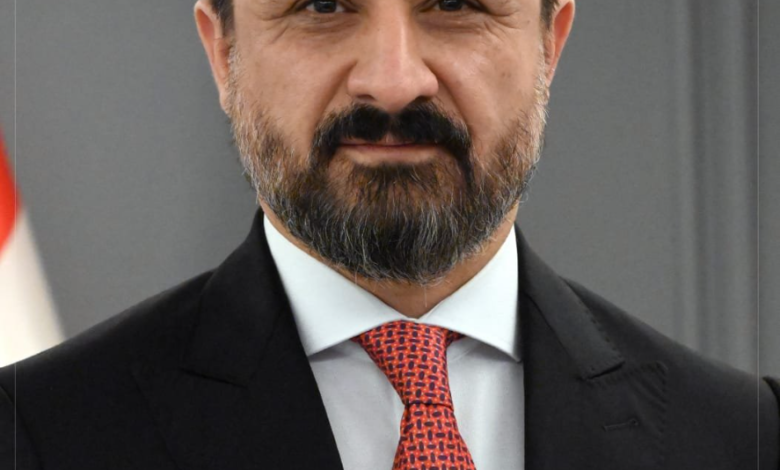 وزير العدل يقدم إقرار ذمته المالية تعزيزًا للنزاهة والشفافية