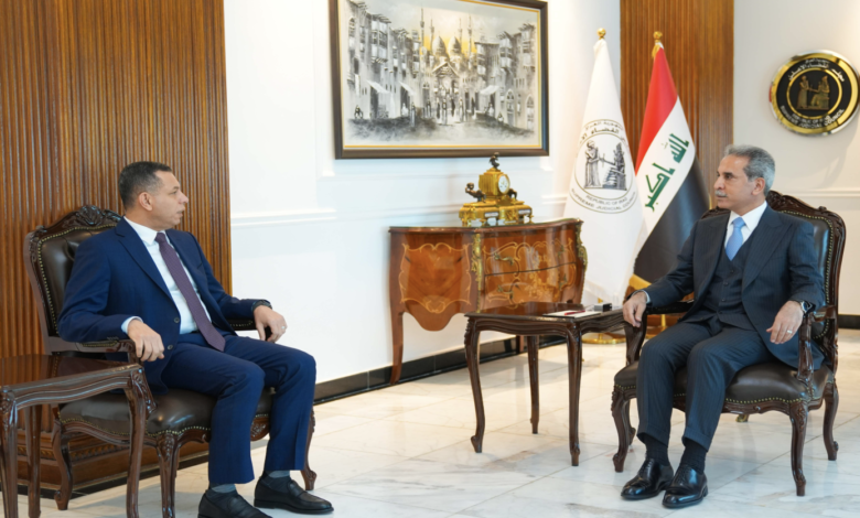 زيدان والشطري يناقشان تعزيز التنسيق لمكافحة الإرهاب