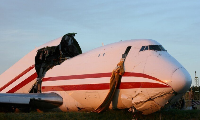 تصادم طائرتين في أريزونا يودي بحياة شخص ويصيب آخرين