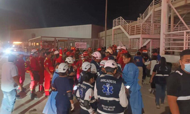 انهيار سقف مركز تجاري في بيرو يخلّف 29 مصابًا