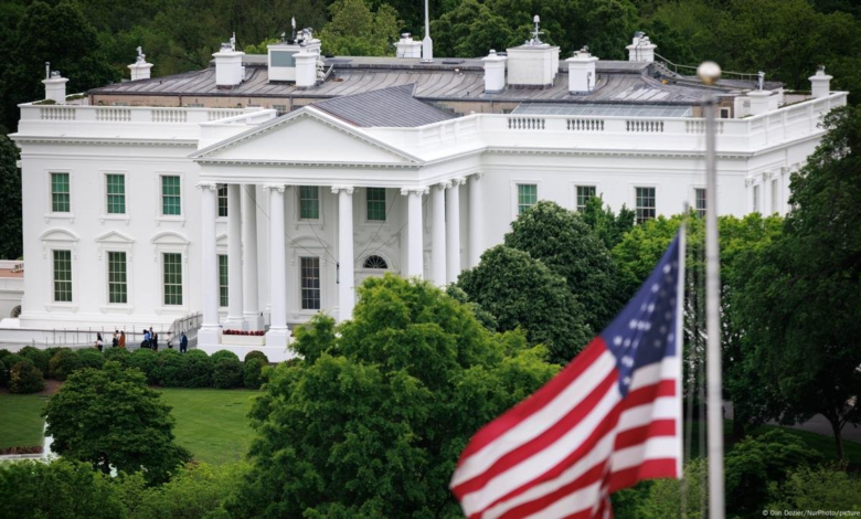 ترامب يسعى لاتفاق مع زيلينسكي حول المعادن النادرة