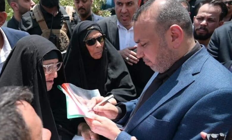 الأسدي يسبق العيد بصرف دعم الحماية الاجتماعية ومنح الطلاب والأيتام