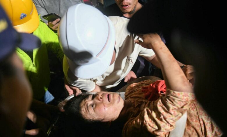 معجزة في ماندالاي: إنقاذ امرأة بعد 30 ساعة تحت أنقاض زلزال بورما المدمر