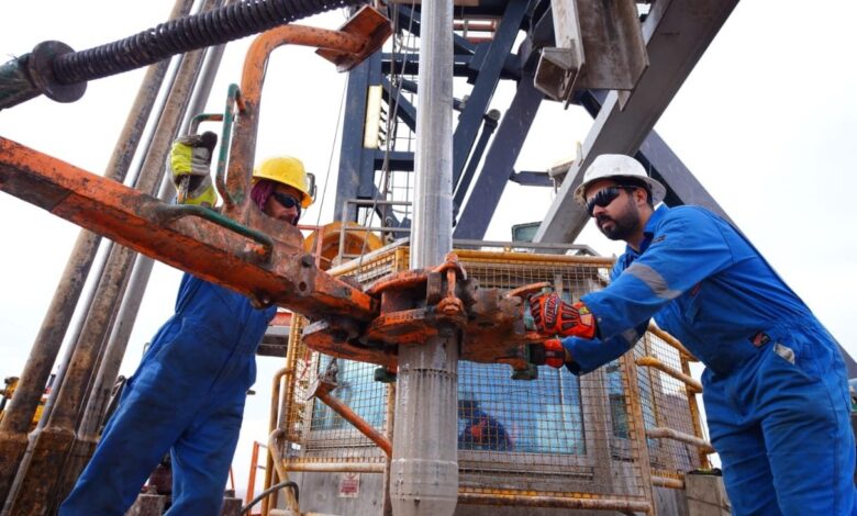 شركة الحفر العراقية تنجز 15 بئراً نفطية في شهر واحد