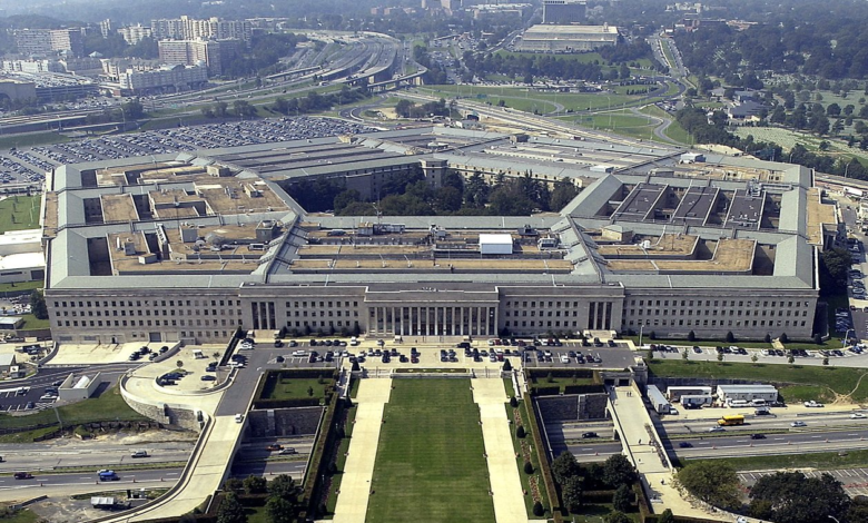 تعليق المساعدات العسكرية الأمريكية لأوكرانيا يثير تساؤلات