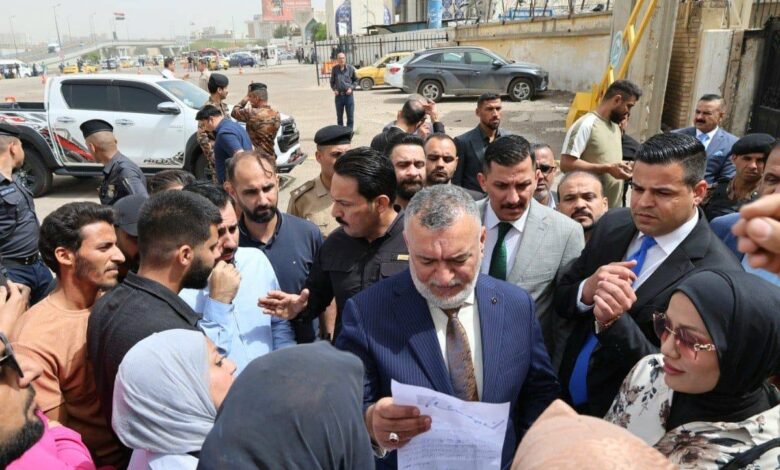 التميمي يلتقي حملة الشهادات العليا ويعد بعدالة التوظيف وفرص العمل المتكافئة