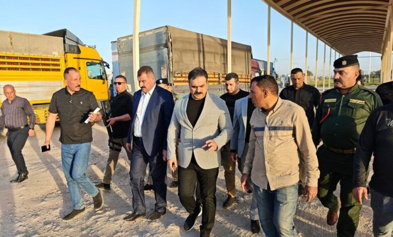 زيارة مفاجئة للمنافذ الحدودية تعزز إجراءات مكافحة التهريب وحماية المنتج الوطني