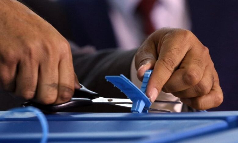 نصف مليون عراقي يحدثون بياناتهم الانتخابية استعداداً للاستحقاق الديمقراطي القادم