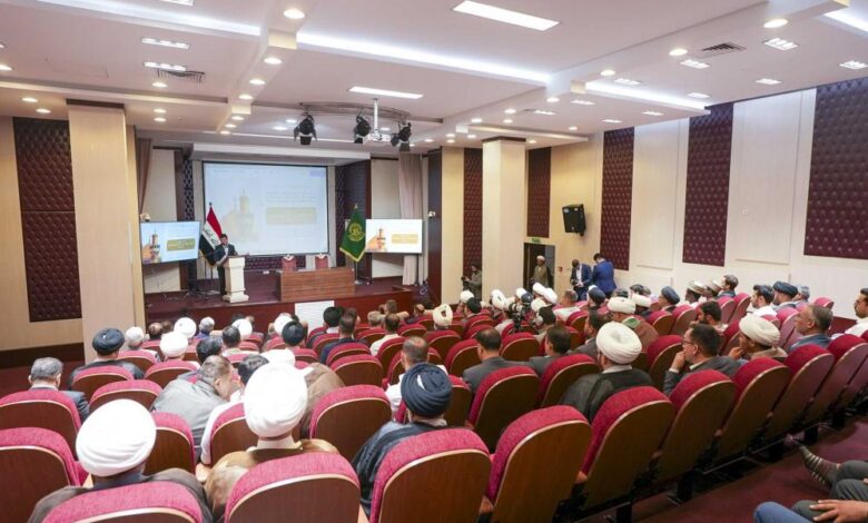 العلامة السيد أحمد الحسيني الأشكوري يضيء ندوة علمية حوارية في رحاب العتبة العلوية المقدسة