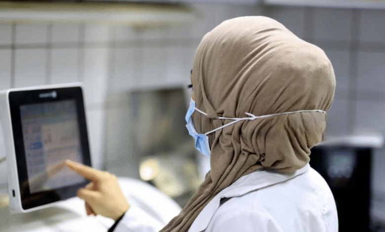 تبسيط الإجراءات الصحية: منصة إلكترونية خاصة لتسجيل نصف مليون مستفيد