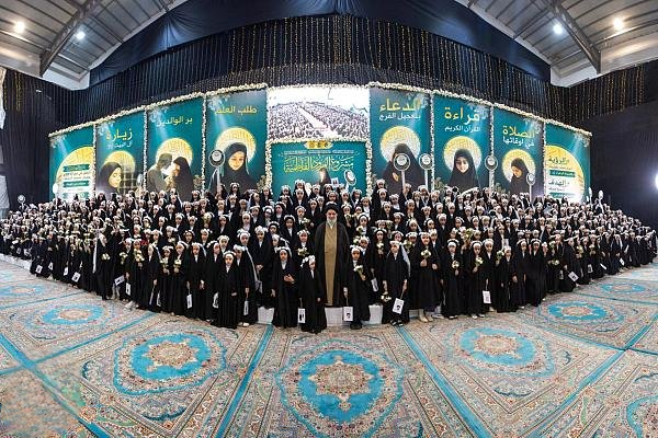 حفل تكليف شرعي ضخم يجمع 5 آلاف تلميذة في كربلاء المقدسة