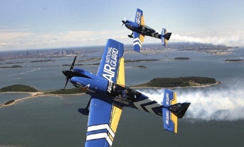 وفاة طيار عرض جوي في تحطم طائرة MXS بقاعدة لانجلي العسكرية