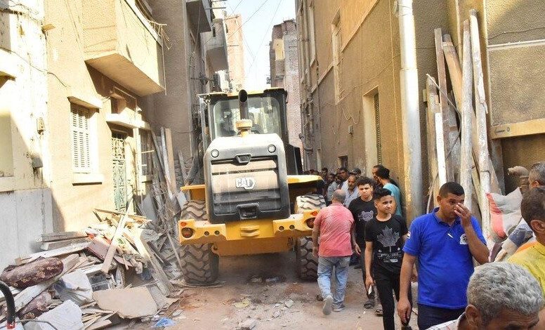فاجعة أسيوط: وفاة طفلة وإصابات متعددة في انهيار مبنى سكني