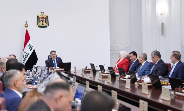 رئيس الوزراء يدعم التربويين: موافقة على تخصيص أراضٍ سكنية للهيئات التعليمية