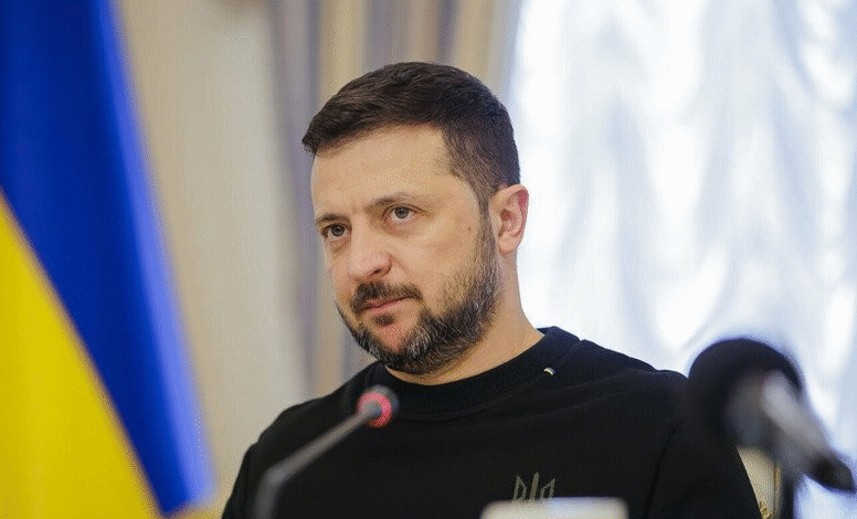 زيلينسكي يمدد حالة الطوارئ ويؤجل الانتخابات في أوكرانيا