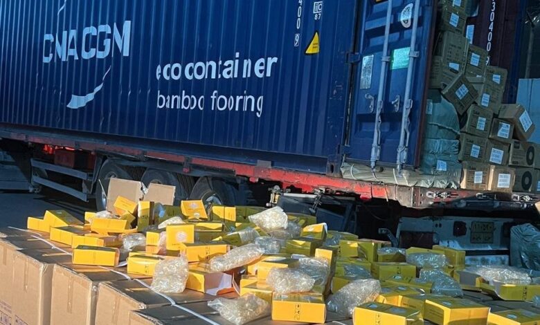 ضبط مستلزمات طبية مهربة في منفذ أم قصر الشمالي