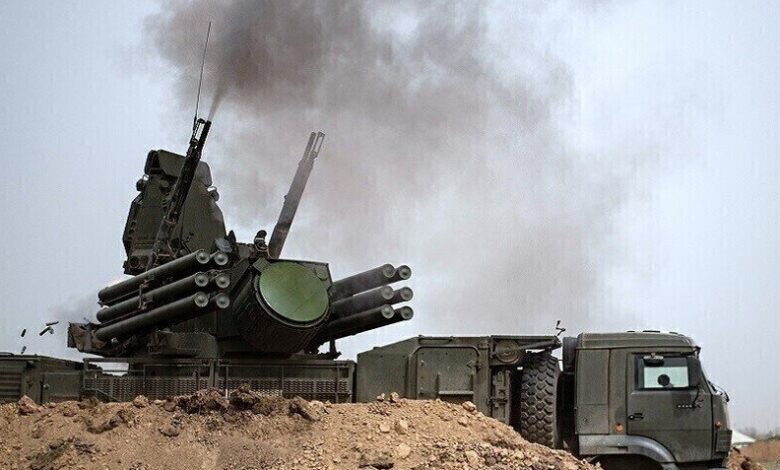 روسيا تدمر 94 طائرة مسيرة أوكرانية في هجوم ليلي واسع