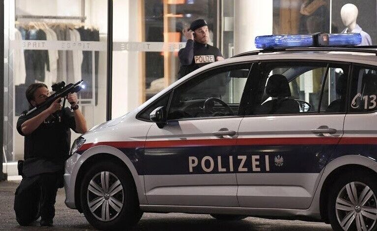 مأساة في النمسا: مقتل 10 أشخاص في هجوم مسلح داخل مدرسة بغراتس