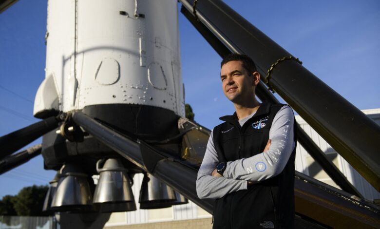 استبعاد مفاجئ لحليف ماسك من سباق قيادة ناسا بسبب تبرعات للديمقراطيين