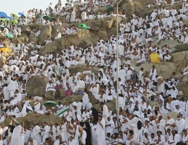 ملايين الحجاج يتوافدون إلى عرفات لأداء ركن الحج الأعظم