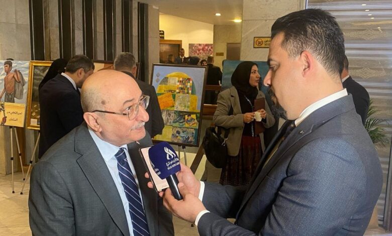 العراق يطلق مبادرة رائدة لتطوير المعلمين باستخدام الذكاء الاصطناعي في القطاع التعليمي