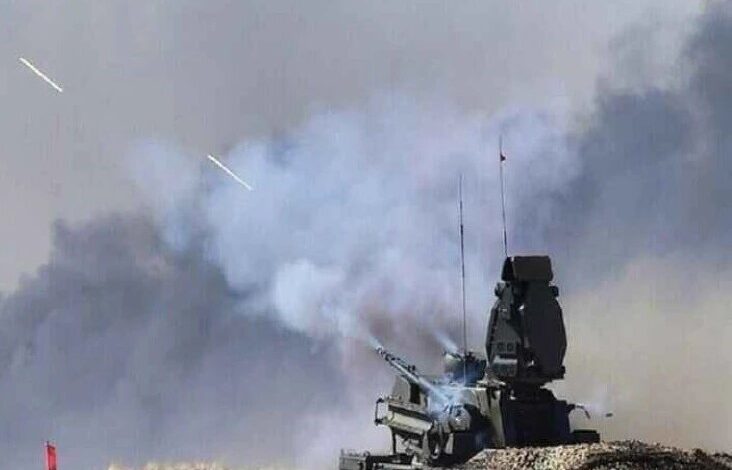 الدفاع الجوي الروسي يعترض 121 مسيرة أوكرانية فوق 15 منطقة خلال ليلة واحدة