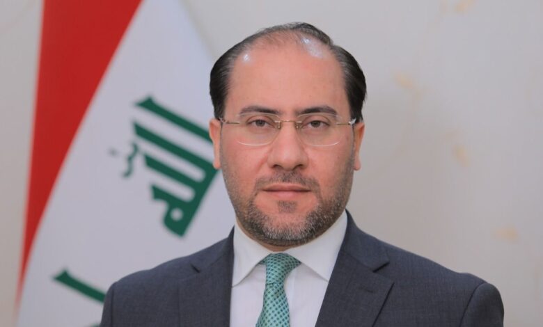 السفارة العراقية في ليبيا تعيد ستة مهاجرين عراقيين دخلوا البلاد بطريقة غير قانونية