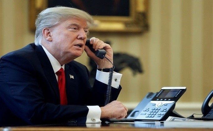 أكسيوس تكشف: ترامب اتصل ببوتين أثناء اجتماعه مع زيلينسكي والقادة الأوروبيين