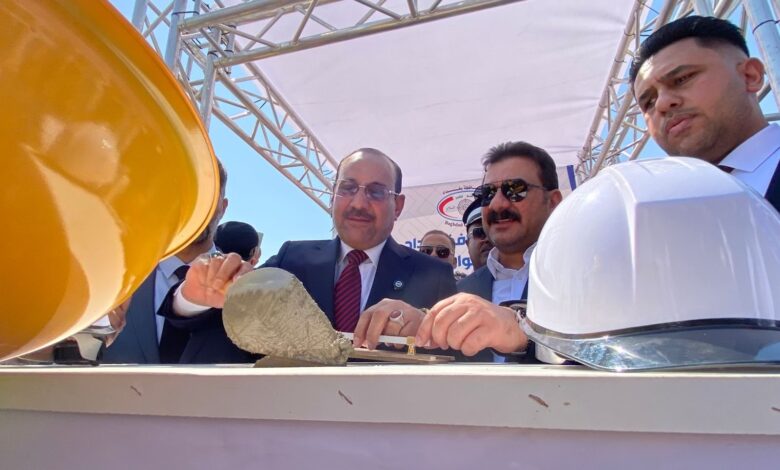 محافظ بغداد يضع حجر أساس مشروع طريق النهروان الجسر الفرنسي الحيوي