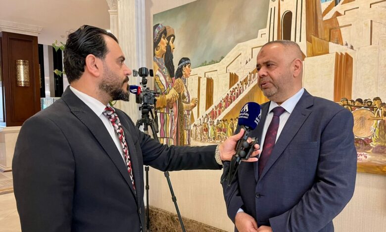 المنتجات النفطية العراقية تحقق 700 مليار دينار شهرياً من الدفع الإلكتروني