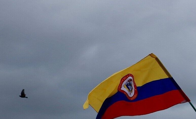 كولومبيا تعلن تحرير 33 جندياً بعد خطفهم من قبل مدنيين في غوافياري