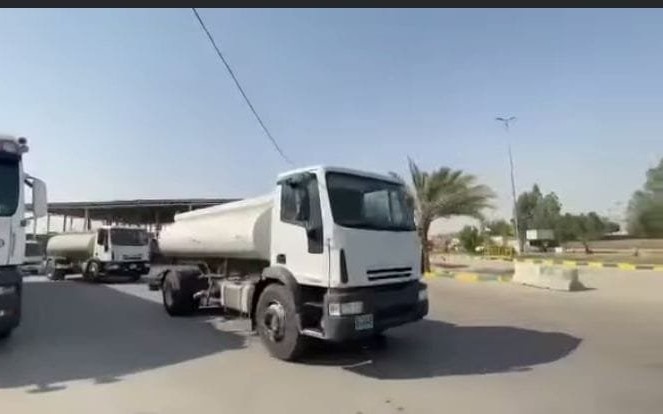 مديرية ماء كركوك ترسل 12 حوضية مياه لدعم زائري الأربعين في النجف