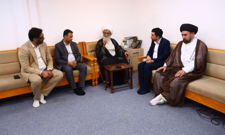 آية الله النجفي يشدد على التمسك العملي بسيرة النبي وآله الأطهار